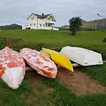 By The Sea With Many Activity Opportunities Hébergement de vacances