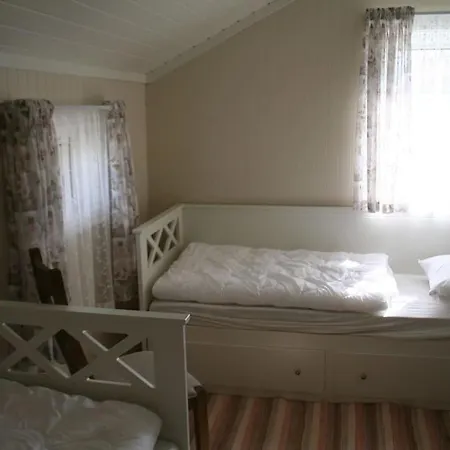 By The Sea With Many Activity Opportunities Leknes