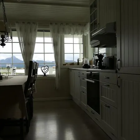 By The Sea With Many Activity Opportunities *