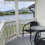 By The Sea With Many Activity Opportunities Leknes